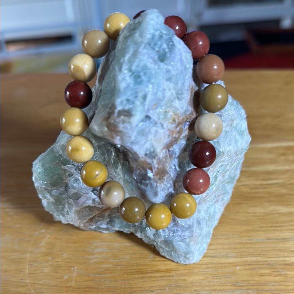 Mookaite Beaded Bracelet